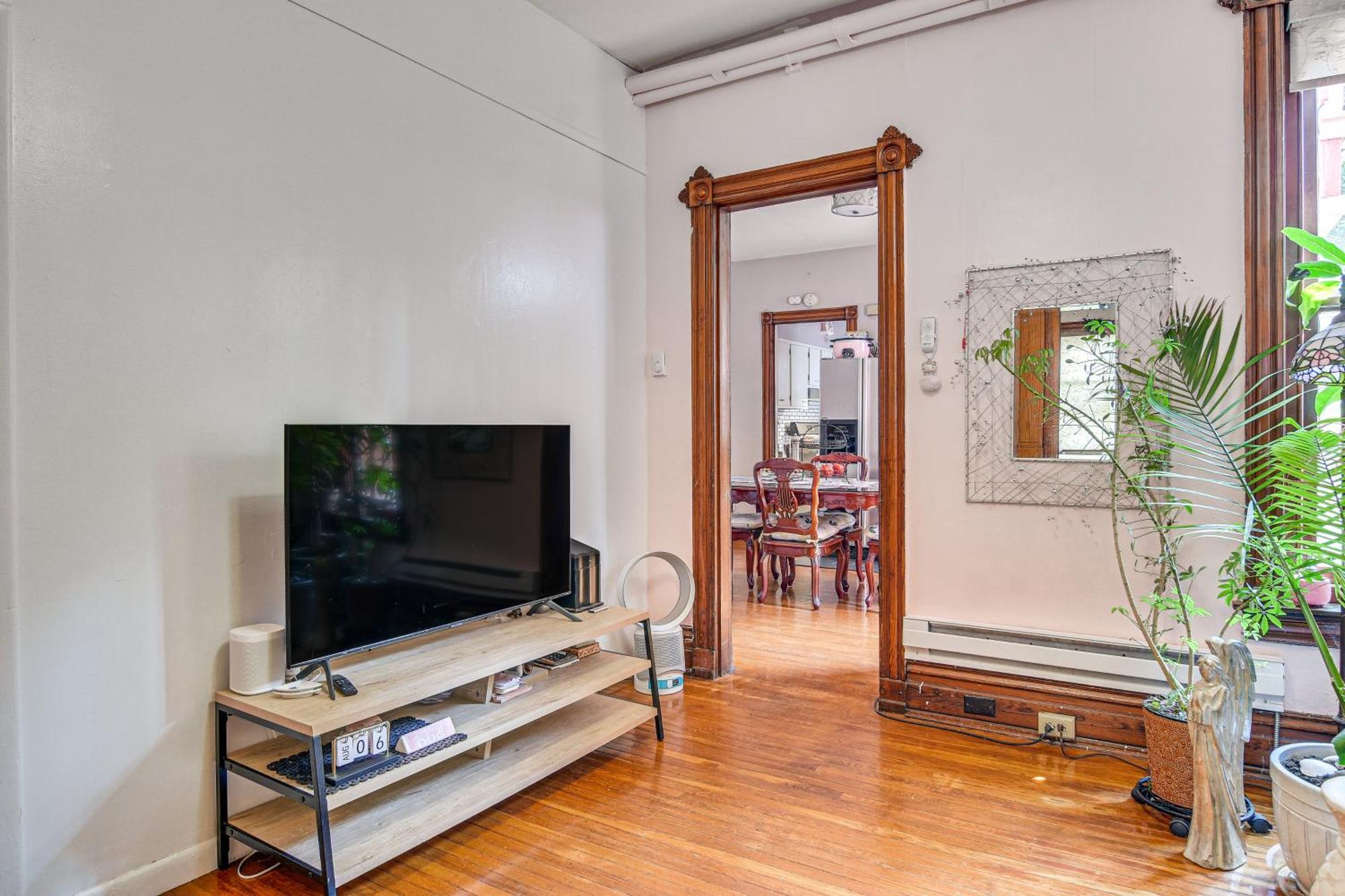 Apartamento Pet-friendly Near Hamilton District!